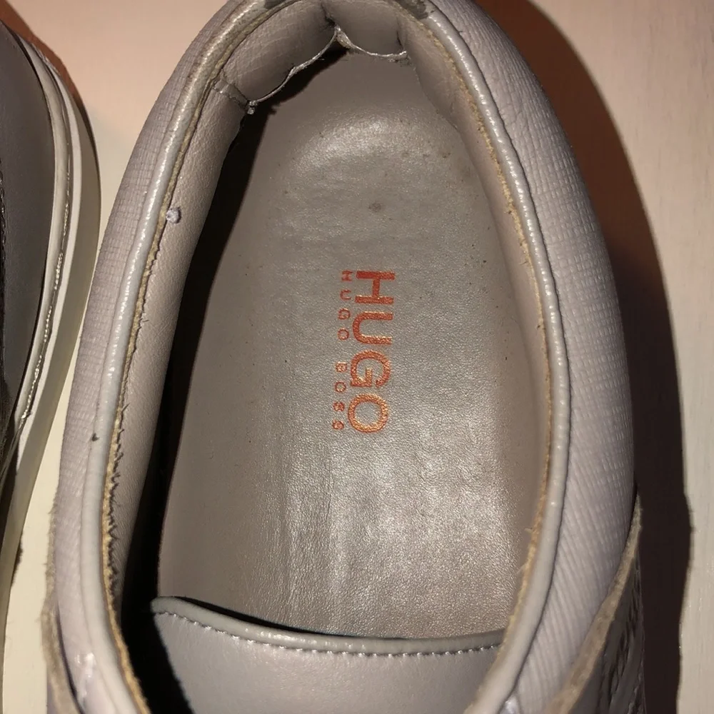 HUGO By Hugo Boss leather gray sneakers 42/9